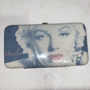 Marilyn Monroe wallet